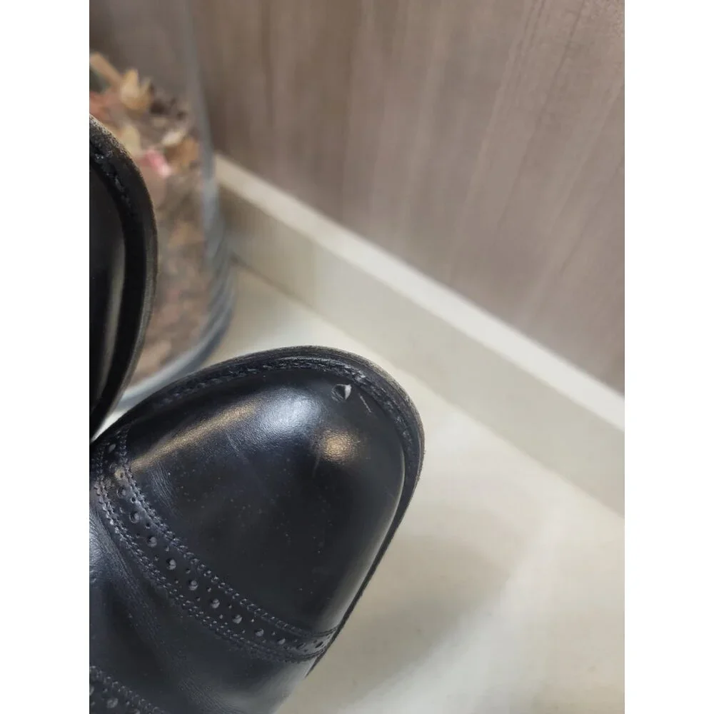 Allen Edmonds brand allen
